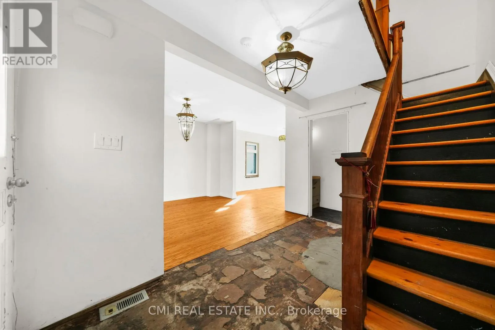 43 PERRY STREET