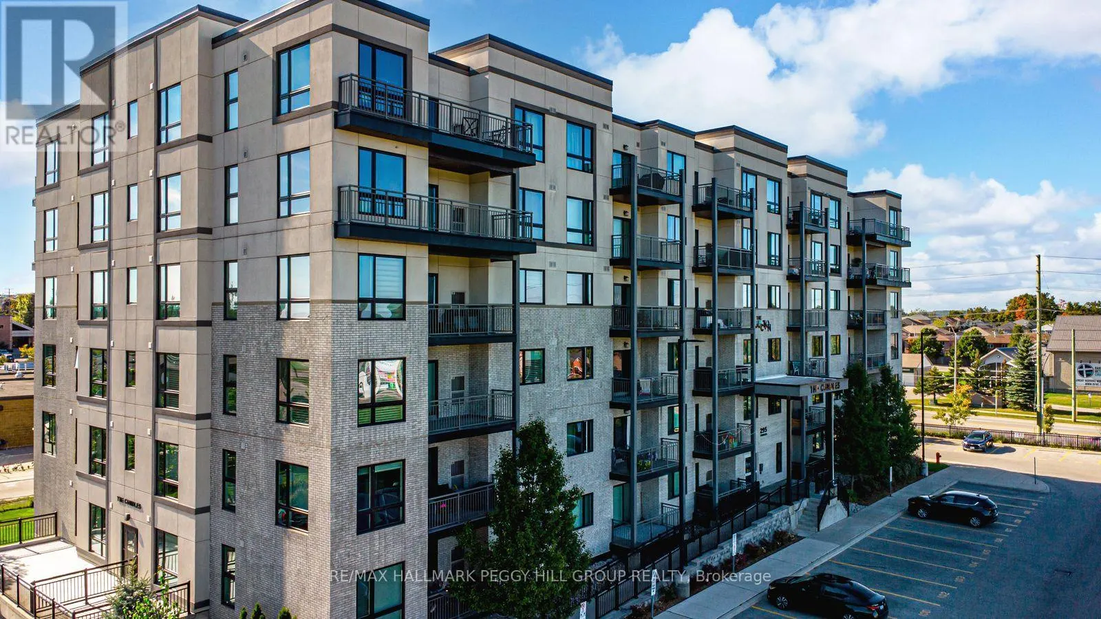 404 - 295 CUNDLES ROAD E