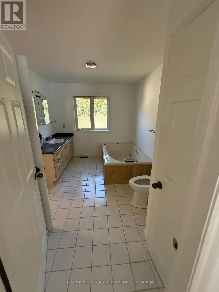 2999 LAKESIDE DRIVE