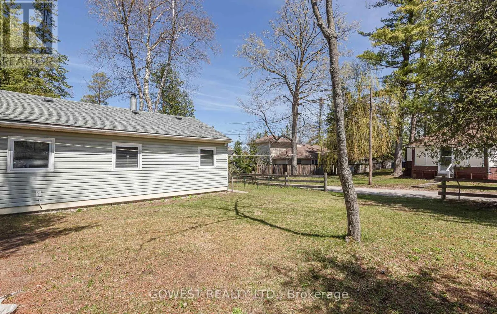 2137 SHORE LANE