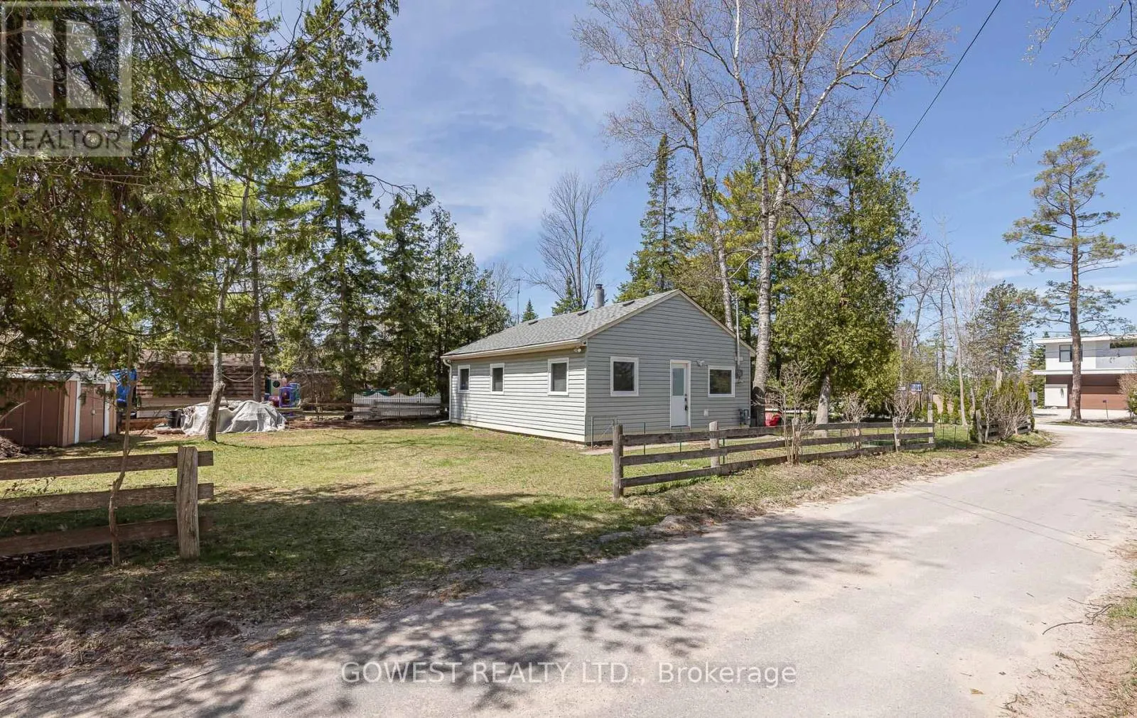 2137 SHORE LANE