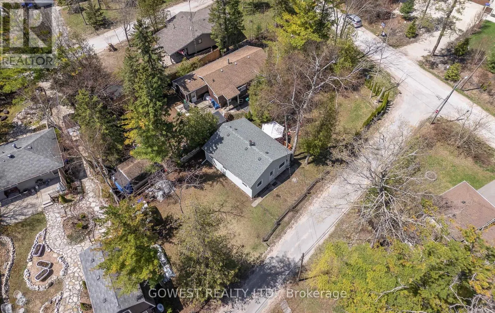 2137 SHORE LANE
