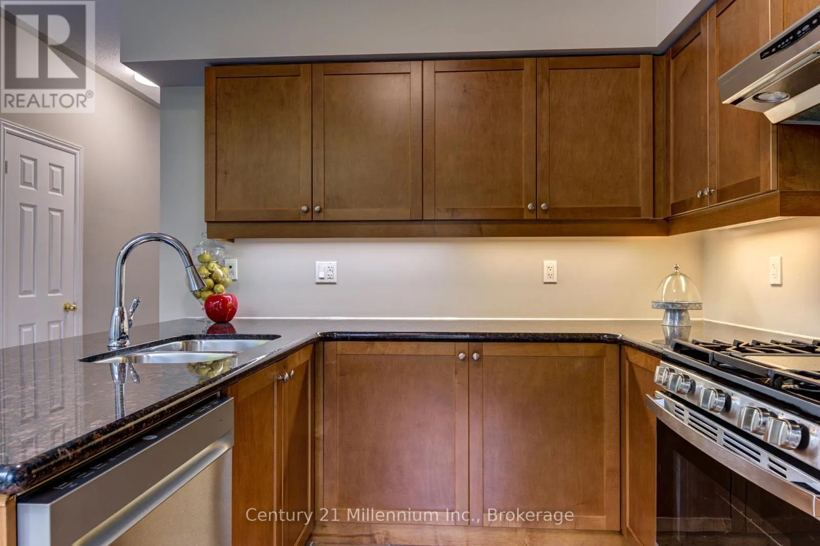 15 - 6 WILDROSE TRAIL, #15