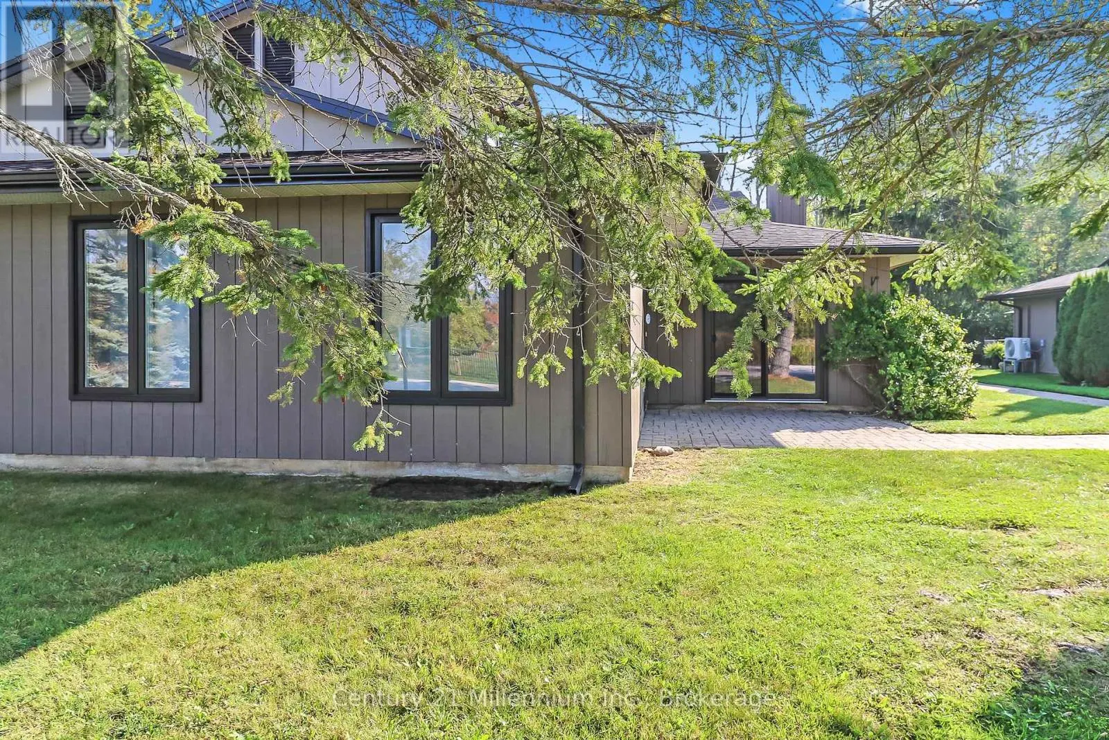 4 - 4 TRAFALGAR ROAD, #4