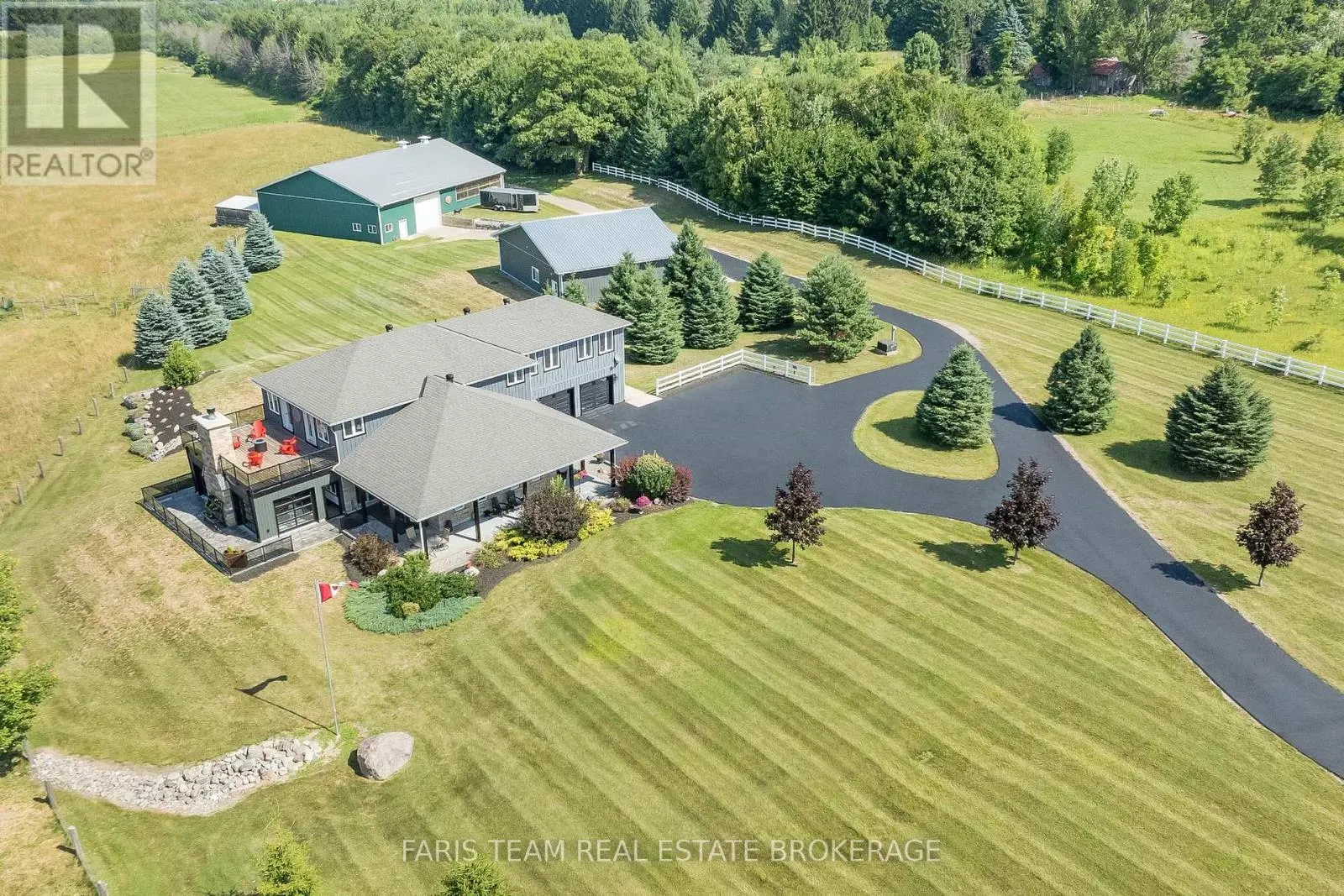 130 CONCESSION 15 W