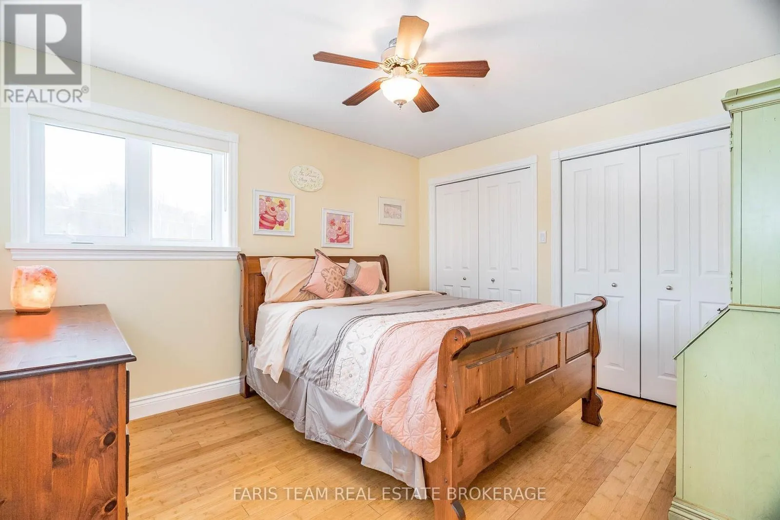 130 CONCESSION 15 W