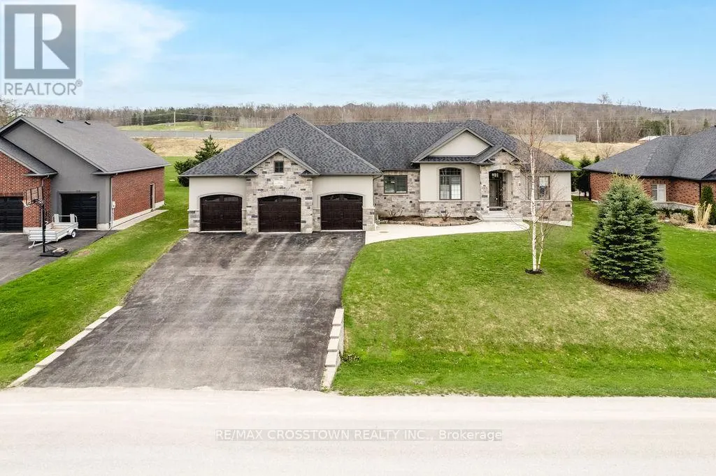 25 MENNILL DRIVE