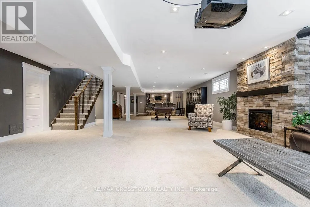 25 MENNILL DRIVE