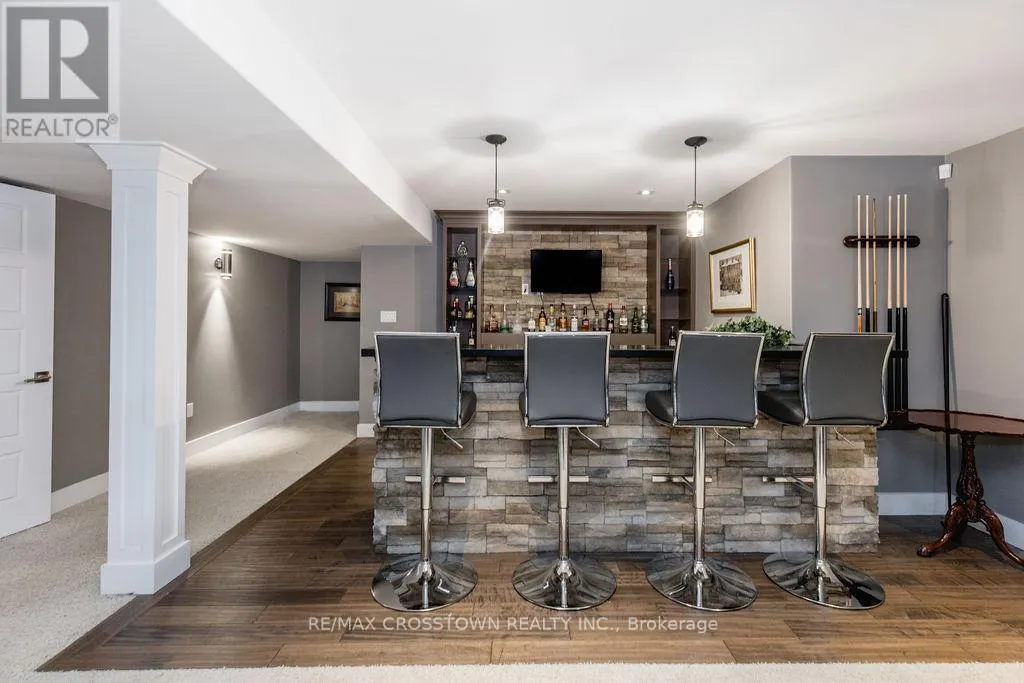25 MENNILL DRIVE