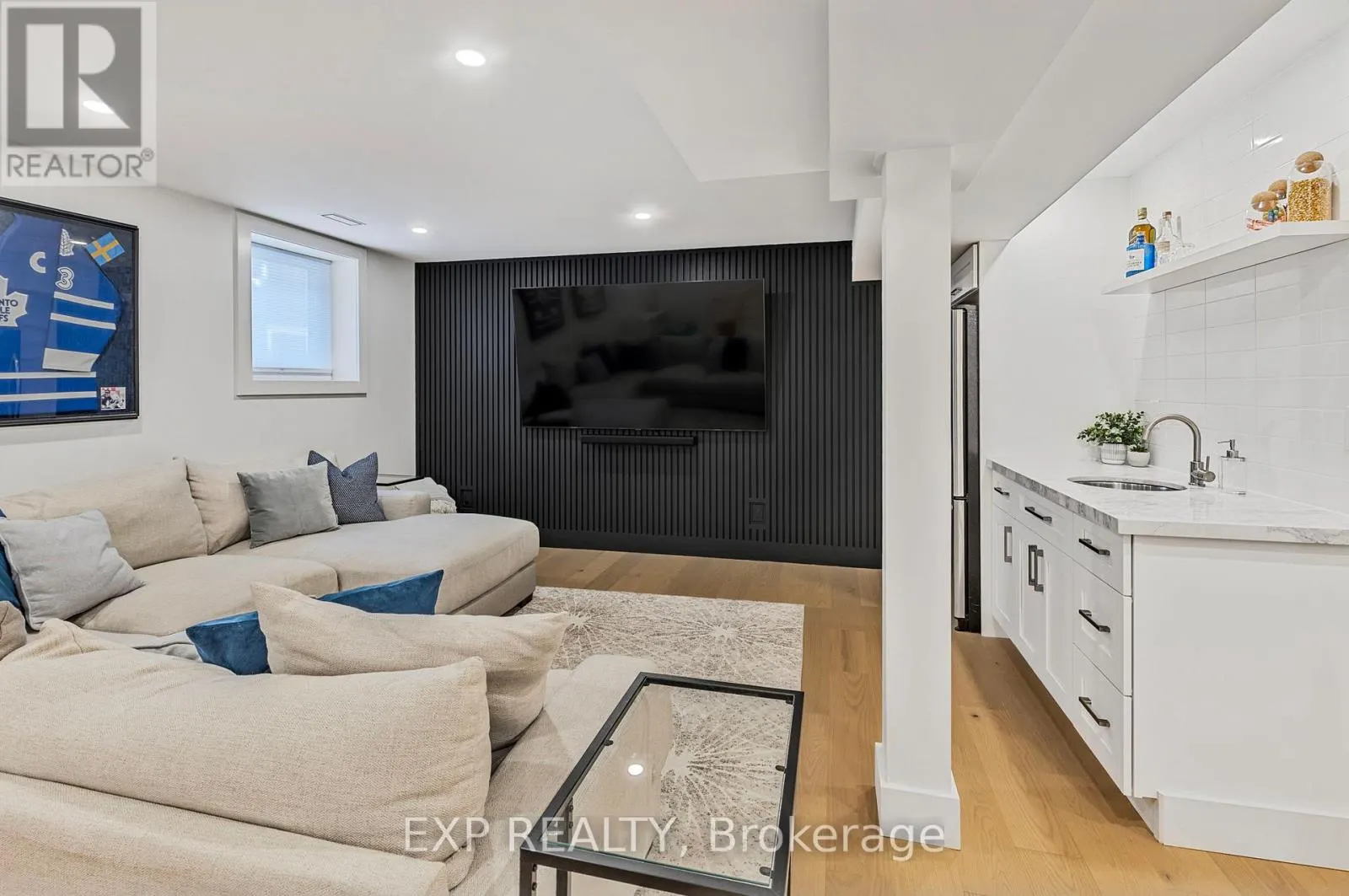68 49TH STREET N