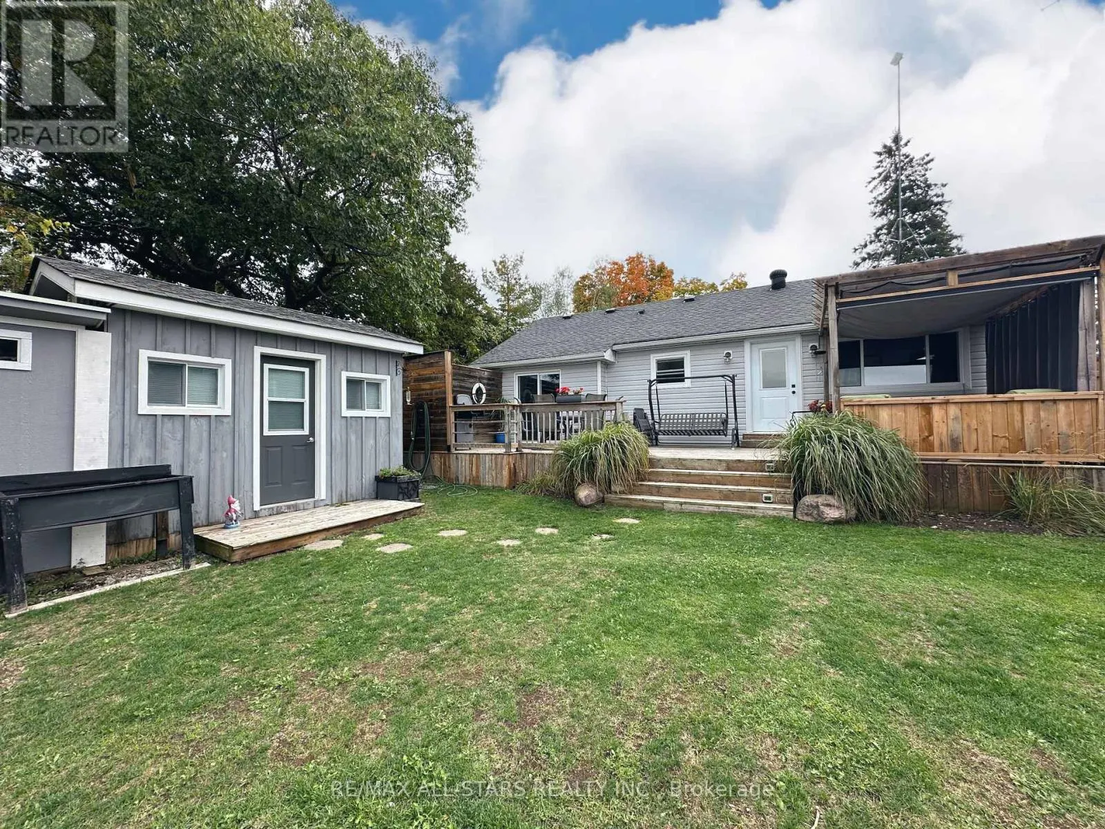 1054 SYLVAN GLEN DRIVE