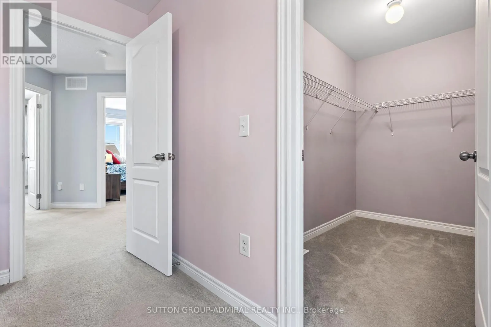54 PEARL DRIVE