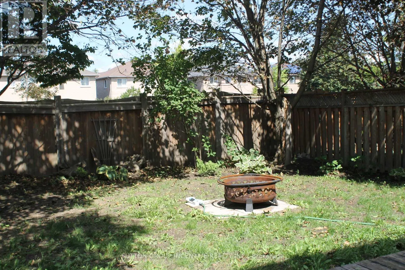 30 ASSINIBOINE DRIVE