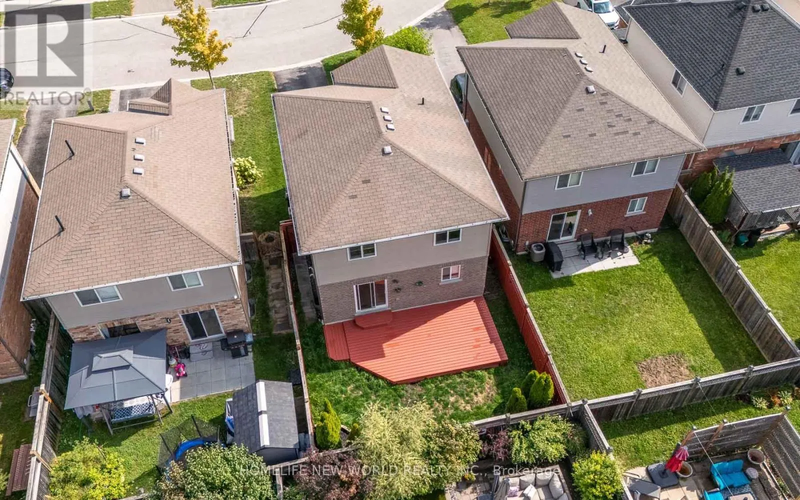 81 WHITE CRESCENT