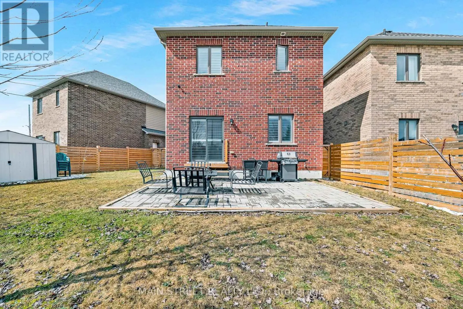 7 BEDFORD ESTATES CRESCENT