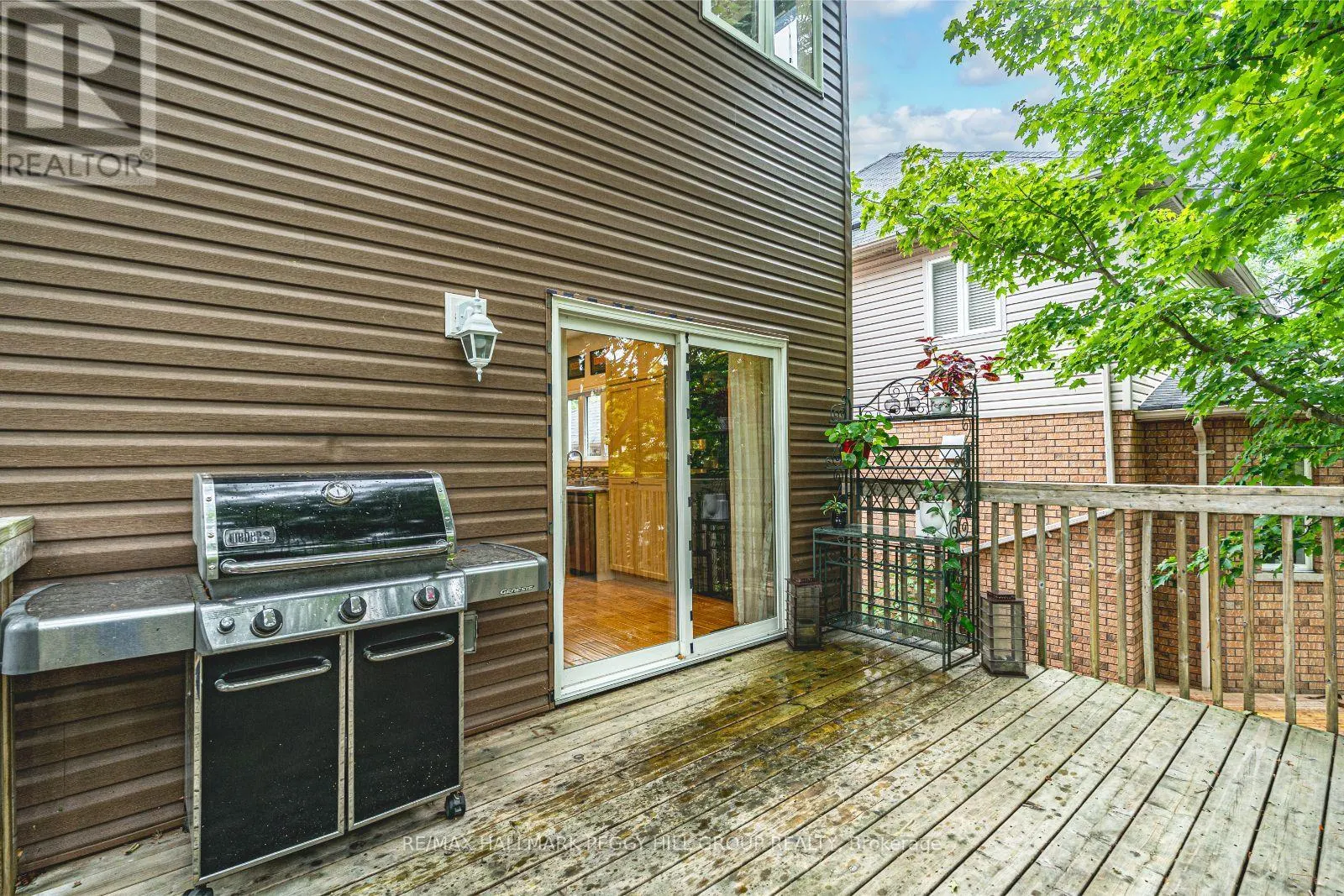 11 OAKMONT AVENUE