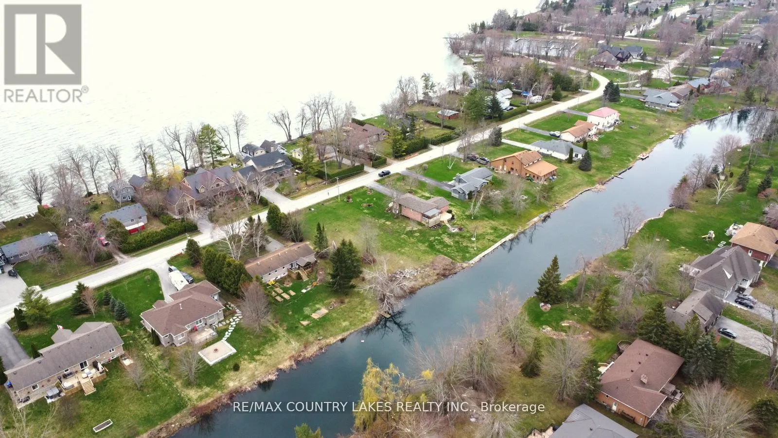 36 SOUTHVIEW DR R.R.#3, BRECHIN DRIVE S