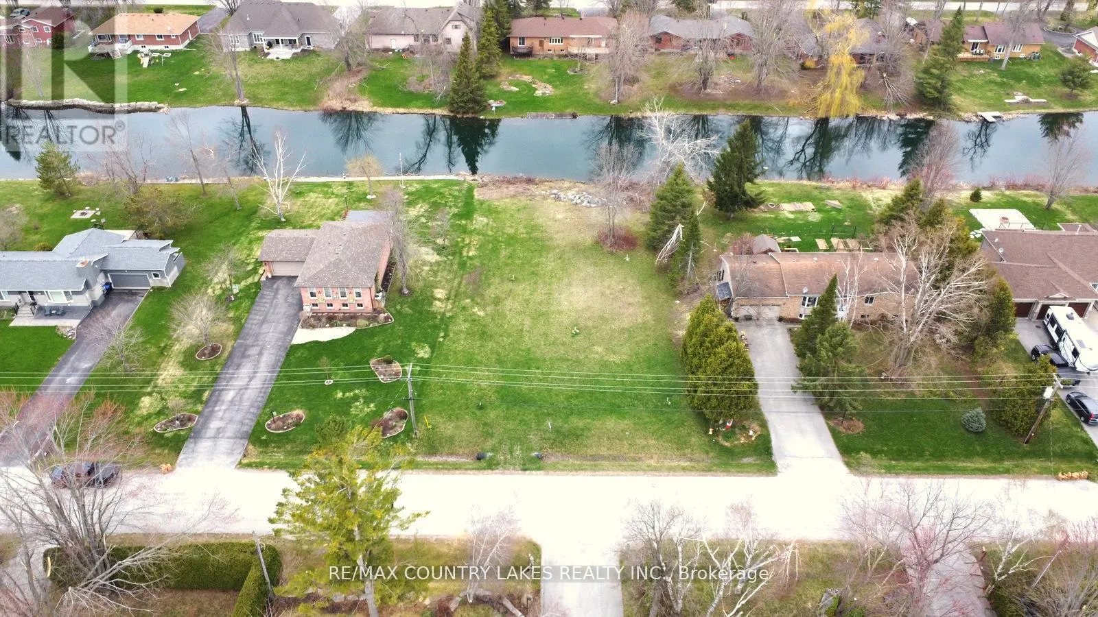 36 SOUTHVIEW DR R.R.#3, BRECHIN DRIVE S