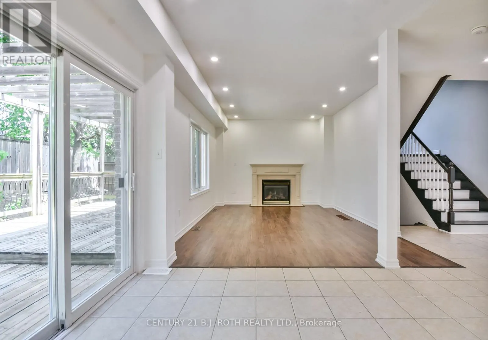 113 LIVIA HERMAN WAY