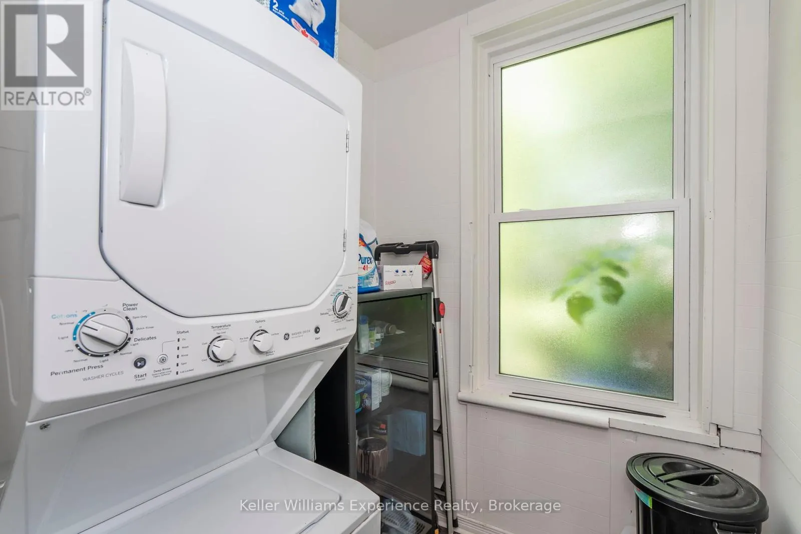 20 YONGE STREET S