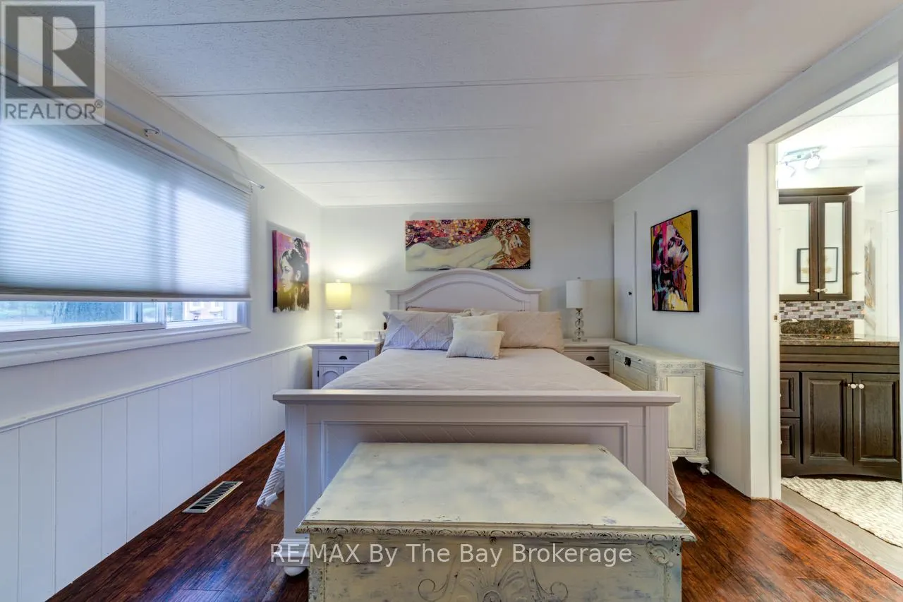 9 ALLEN DRIVE N