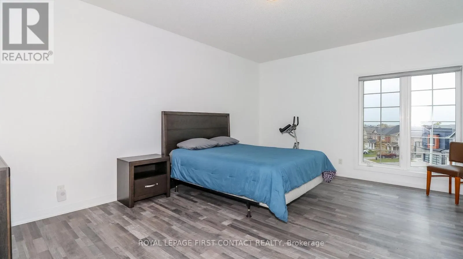 302 - 54 KODA STREET