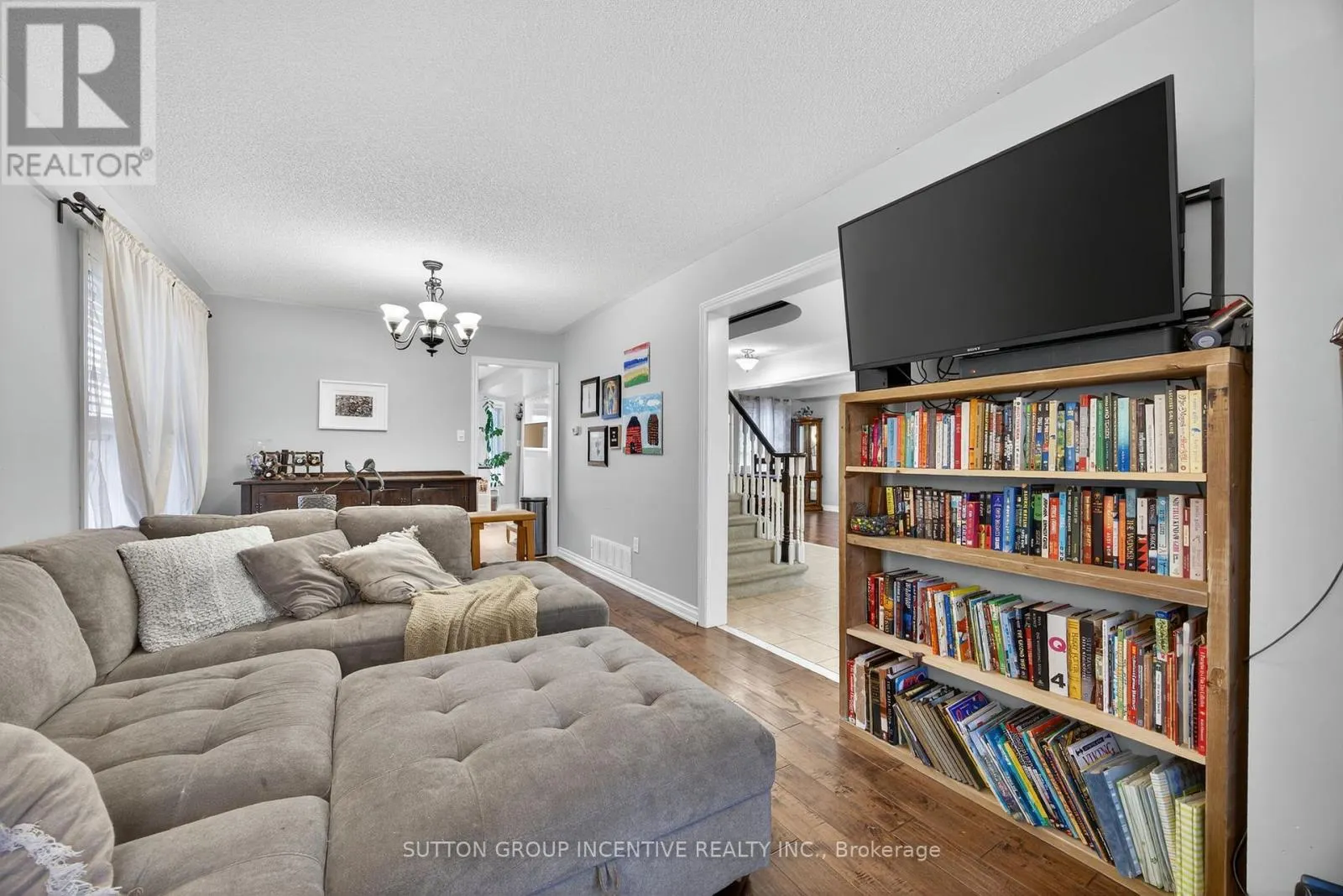 4 DUNNETT DRIVE