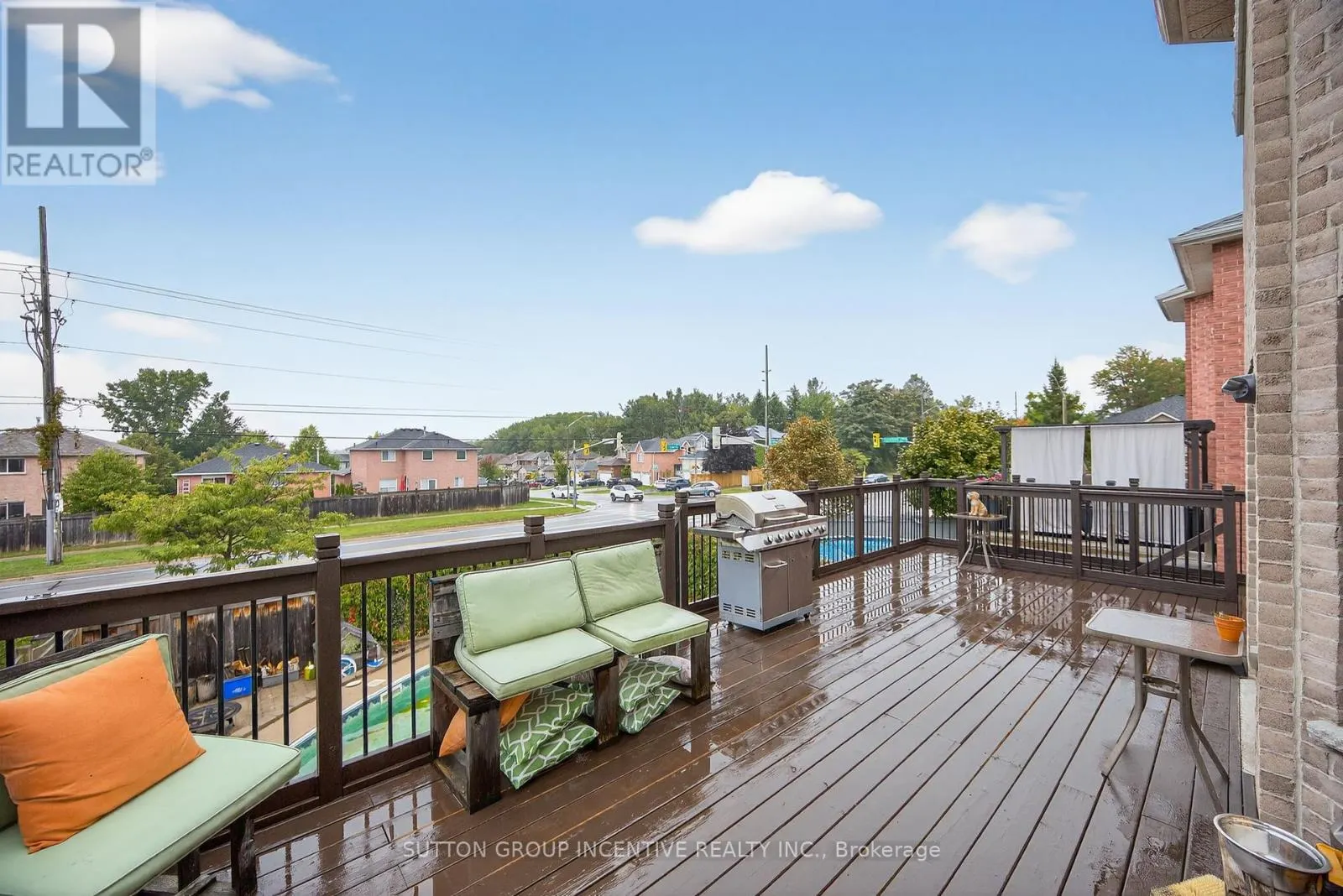 4 DUNNETT DRIVE