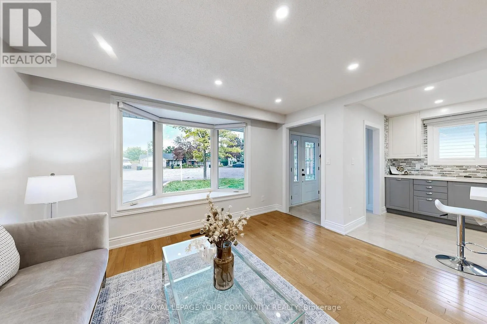 2 CHARLOTTE COURT