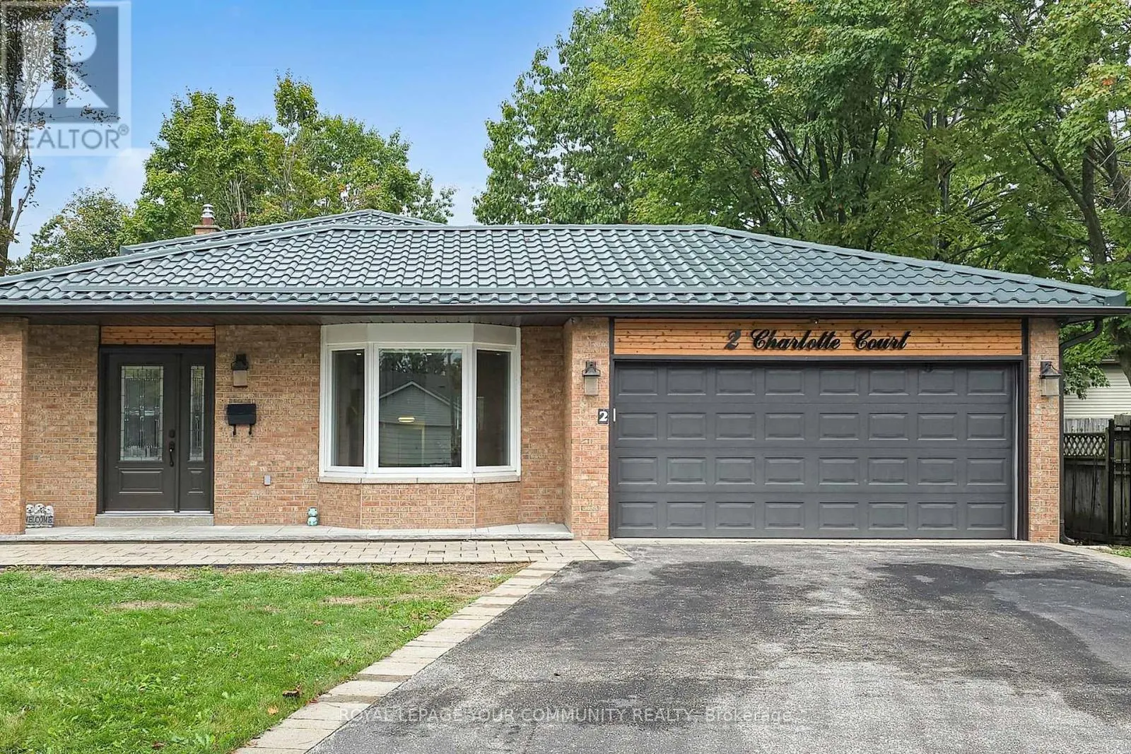 2 CHARLOTTE COURT
