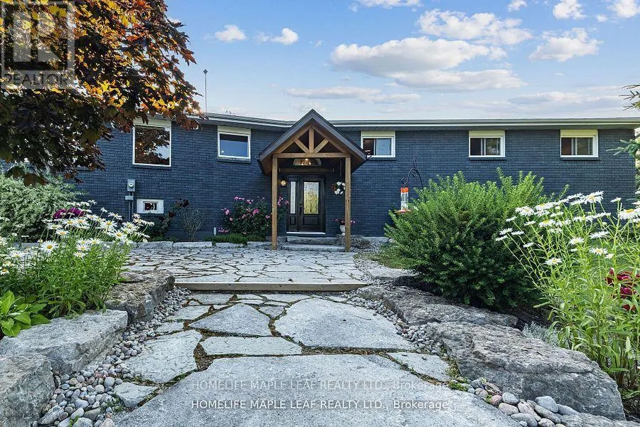 560 CONCESSION 15 ROAD W