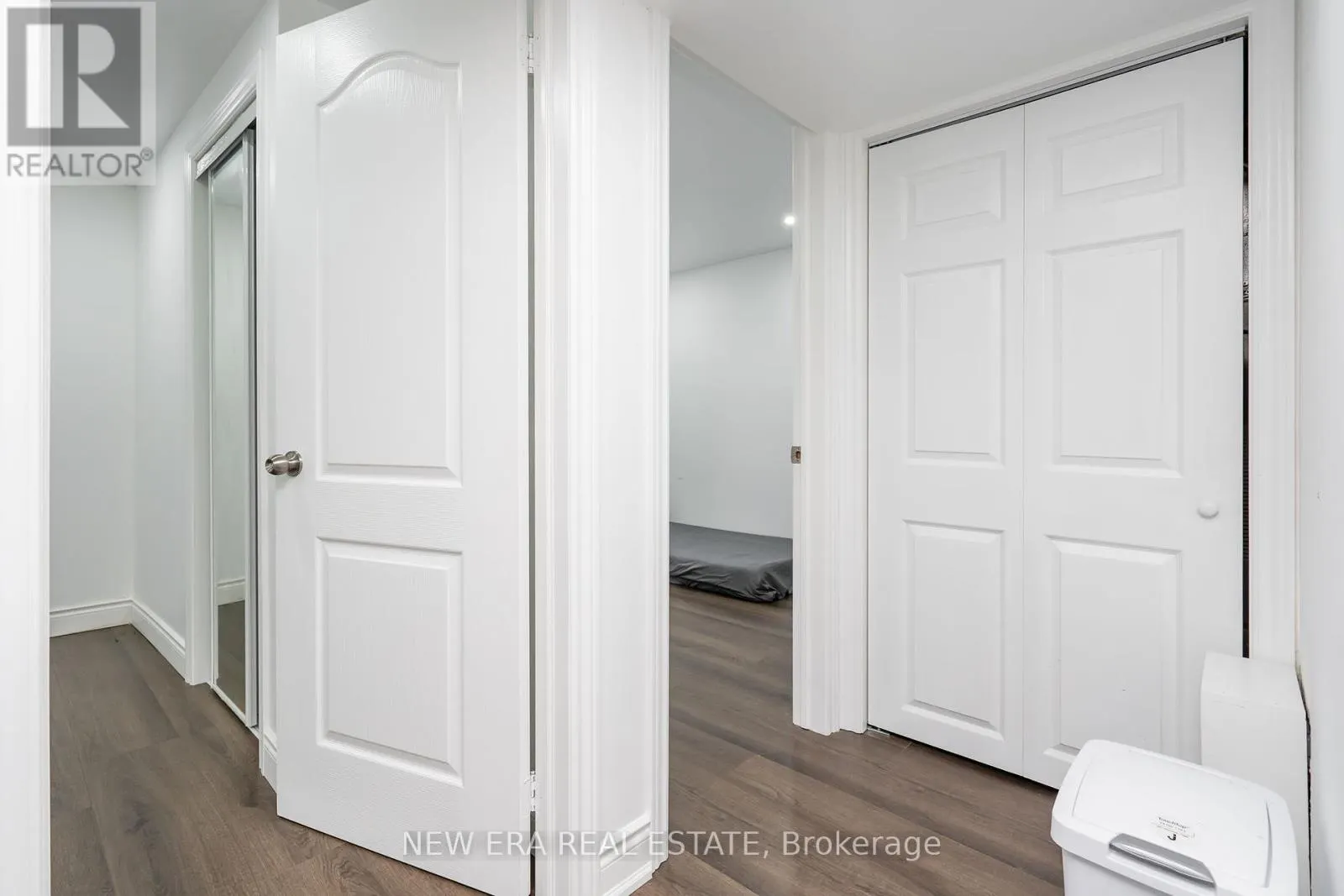 34 LAMPMAN LANE