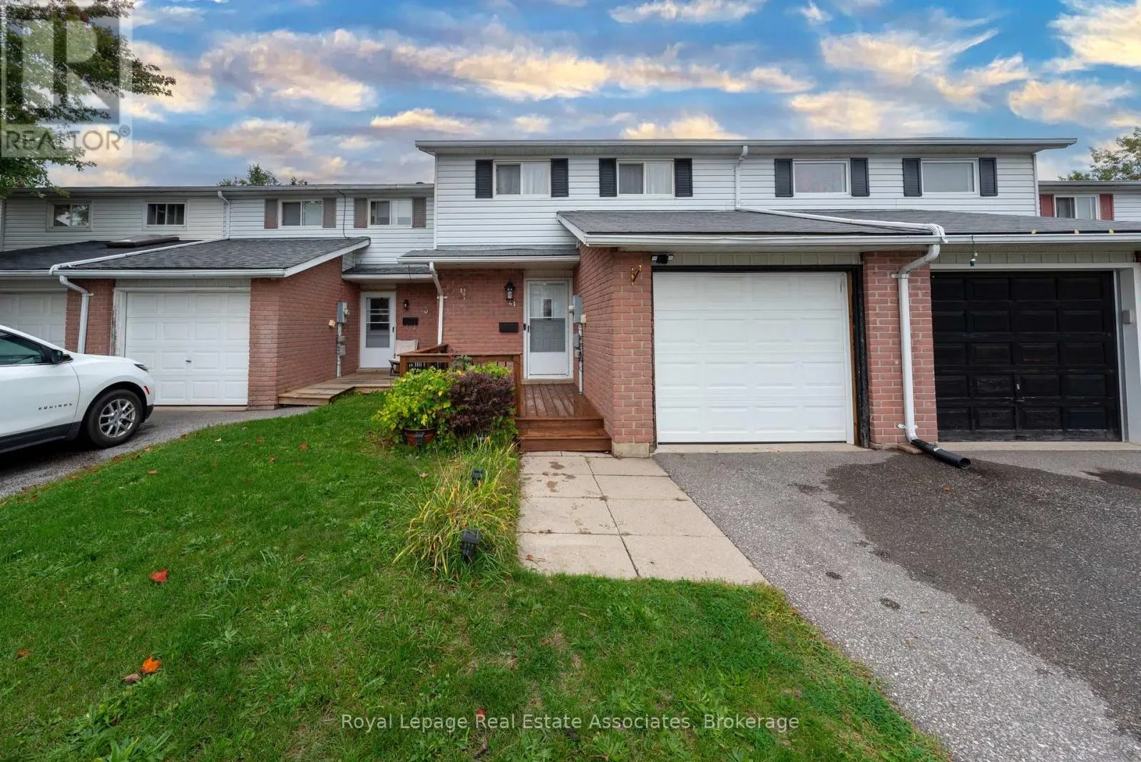 41 BARRETT CRESCENT