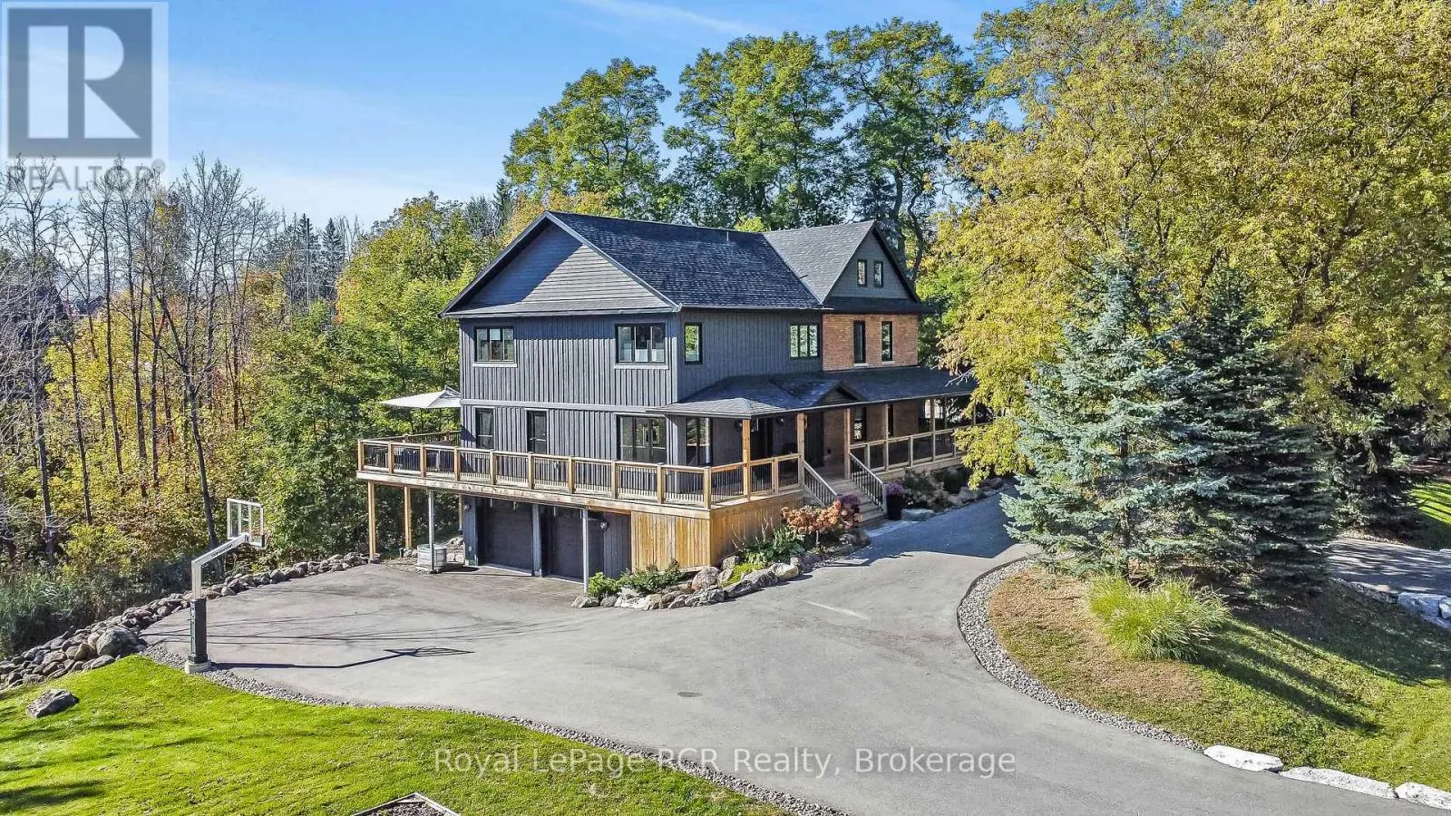 3 HOLLY COURT