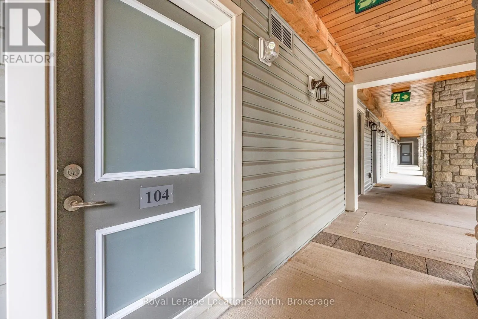 104 - 4 ANCHORAGE CRESCENT, #104