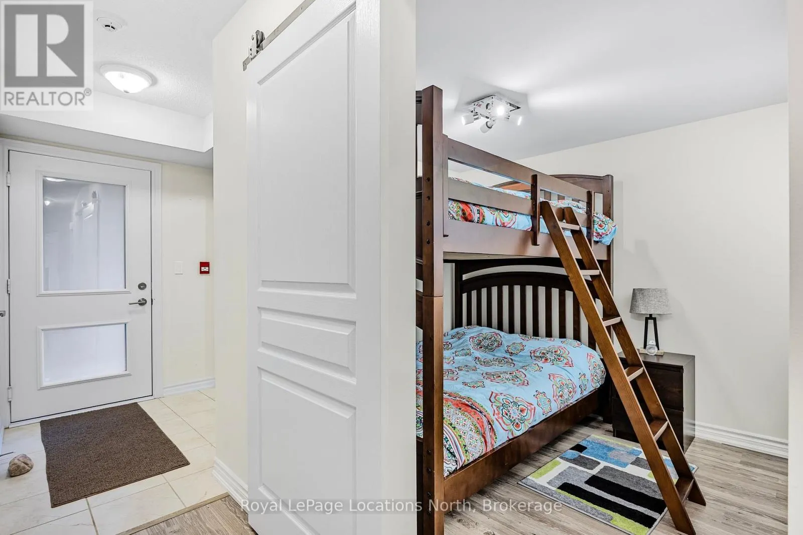 104 - 4 ANCHORAGE CRESCENT, #104
