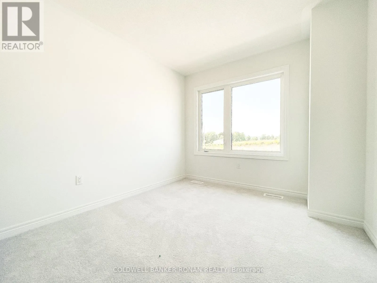 29 MILADY CRESCENT