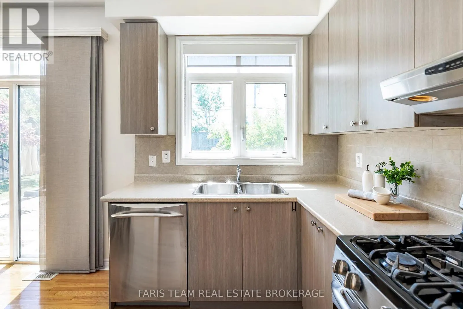 26 BARRINGTON TRAIL