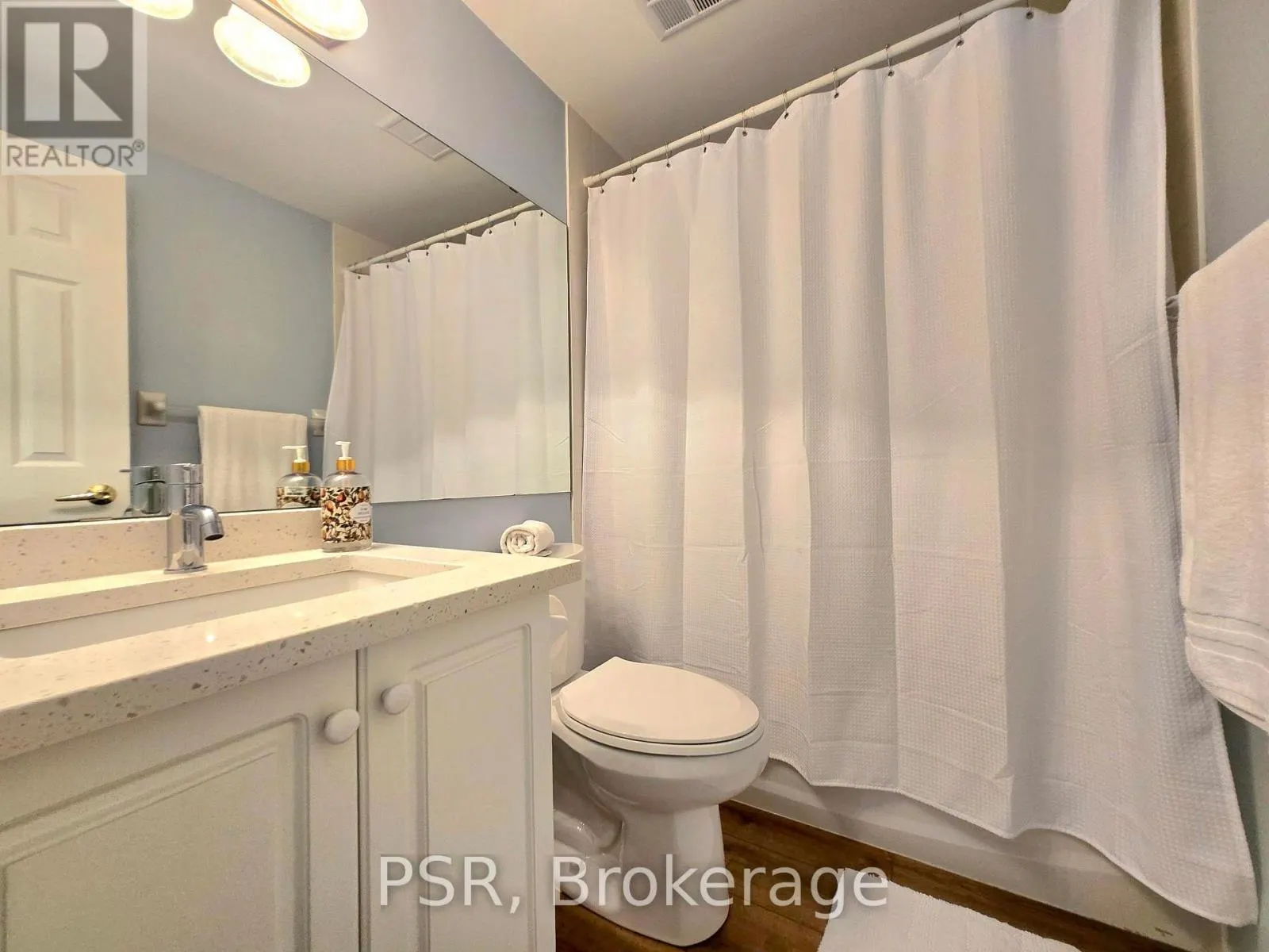7 - 650 JOHNSTON PARK AVENUE, #7