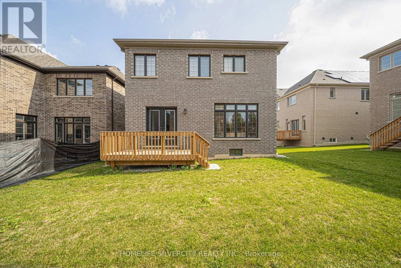 26 SASSAFRASS ROAD