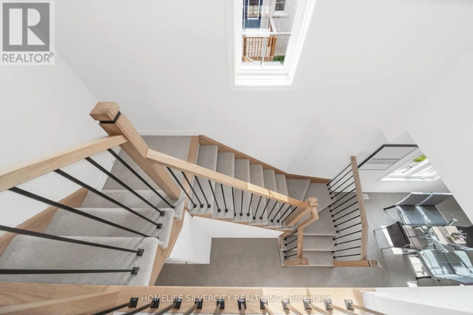 26 SASSAFRASS ROAD