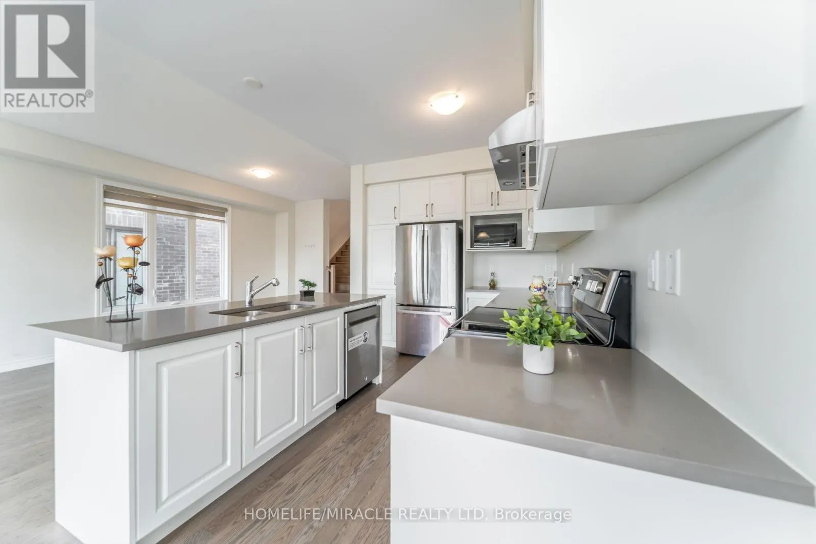 64 PHOENIX BOULEVARD