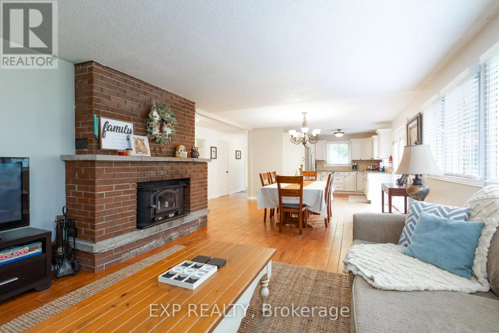 34 STAGLIR DRIVE