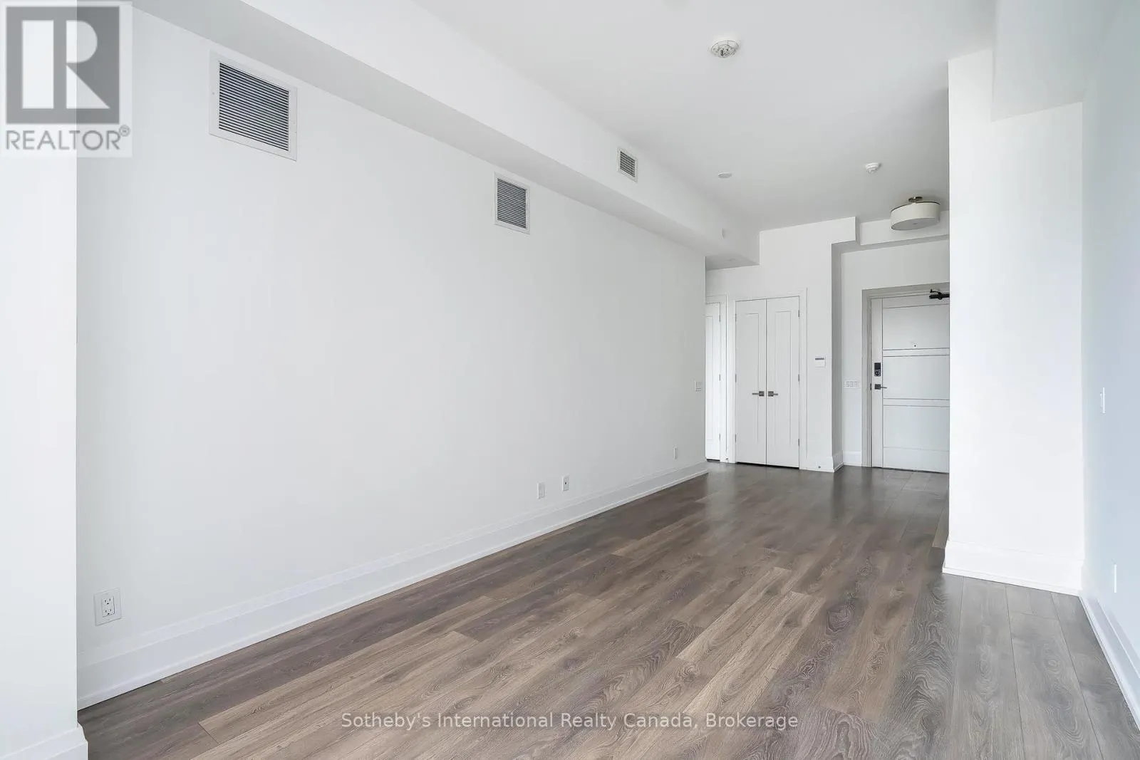 301 - 1 HUME STREET, #301
