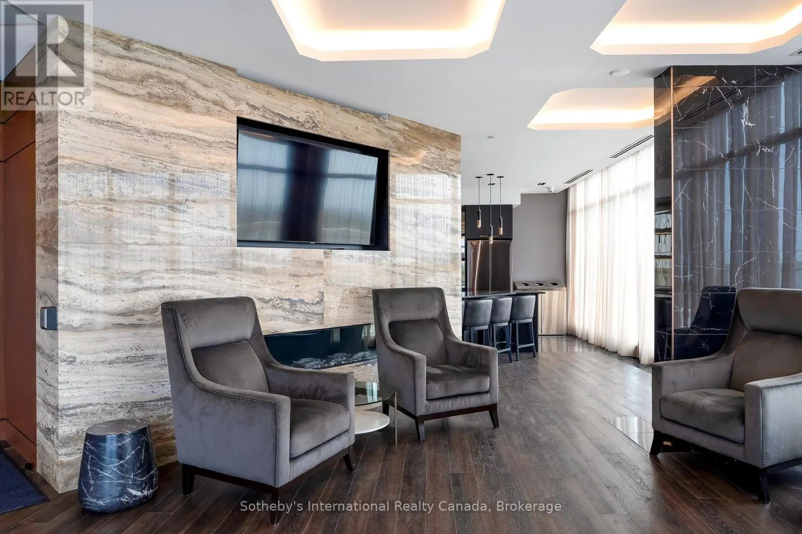 301 - 1 HUME STREET, #301