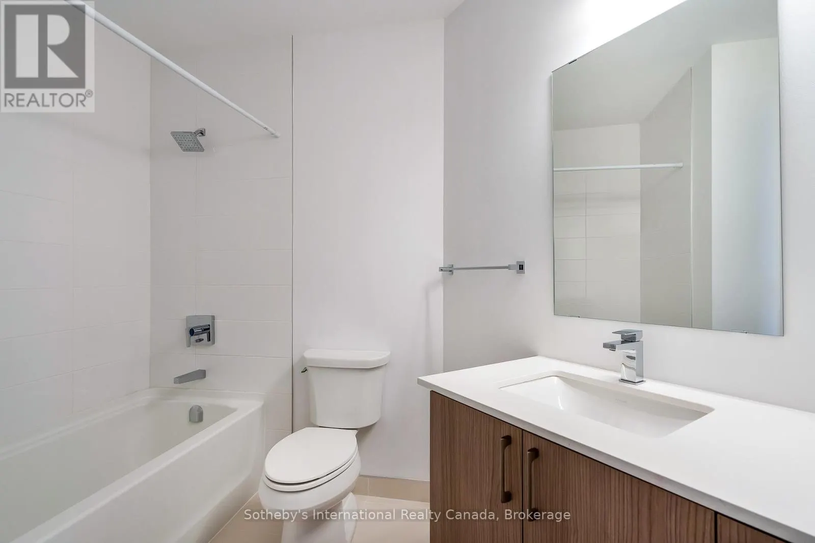 301 - 1 HUME STREET, #301