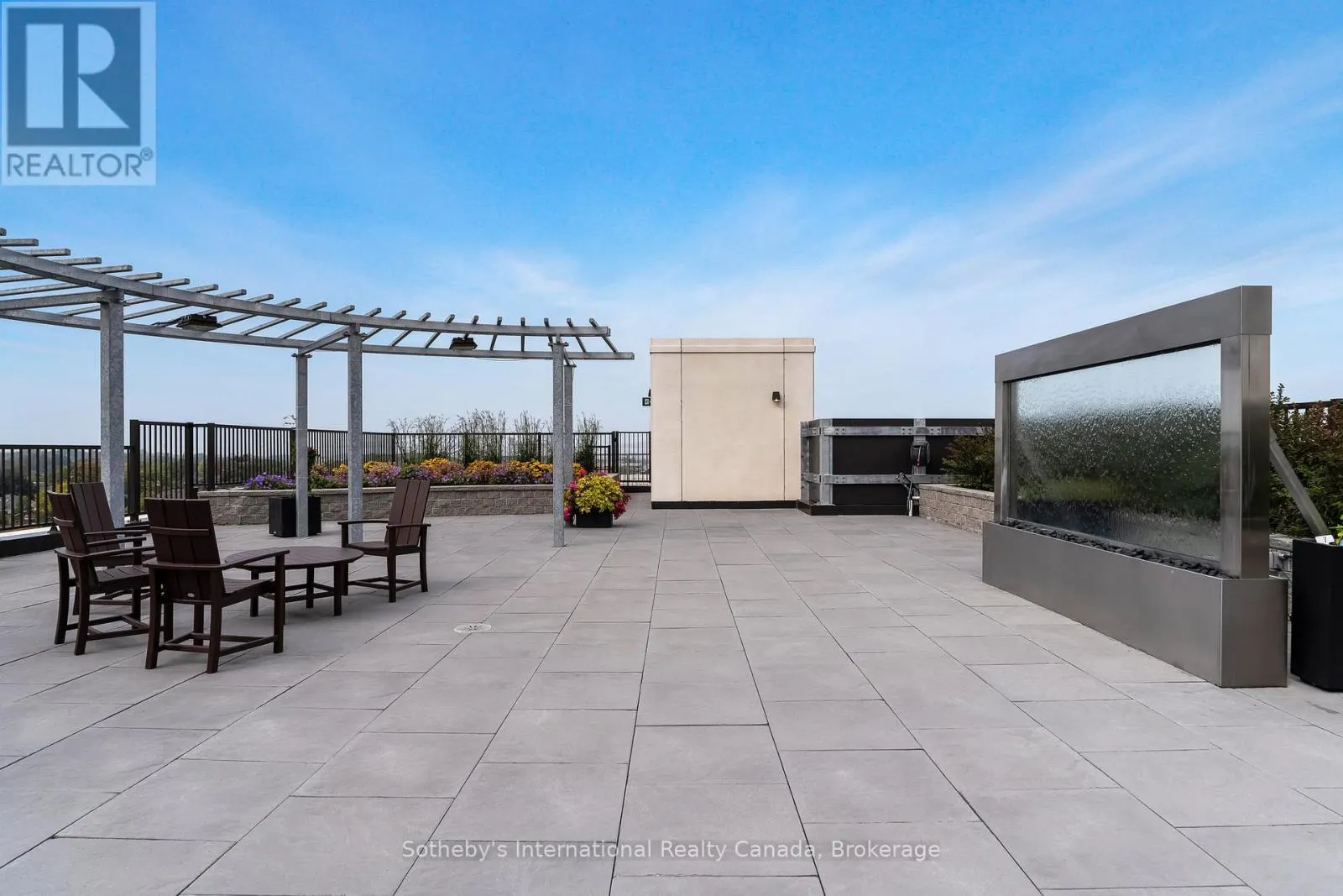 301 - 1 HUME STREET, #301