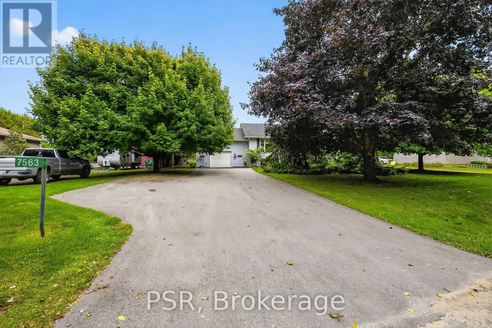 7563 36/37 NOTTAWASAGA SIDE ROAD