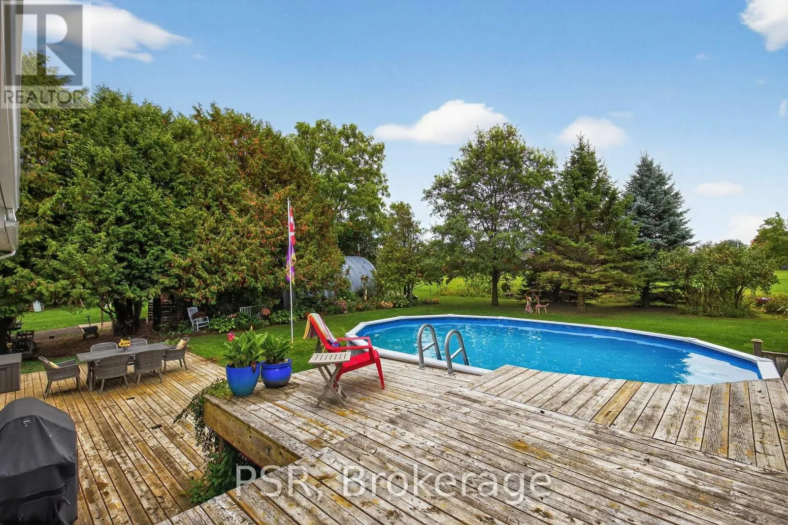 7563 36/37 NOTTAWASAGA SIDE ROAD
