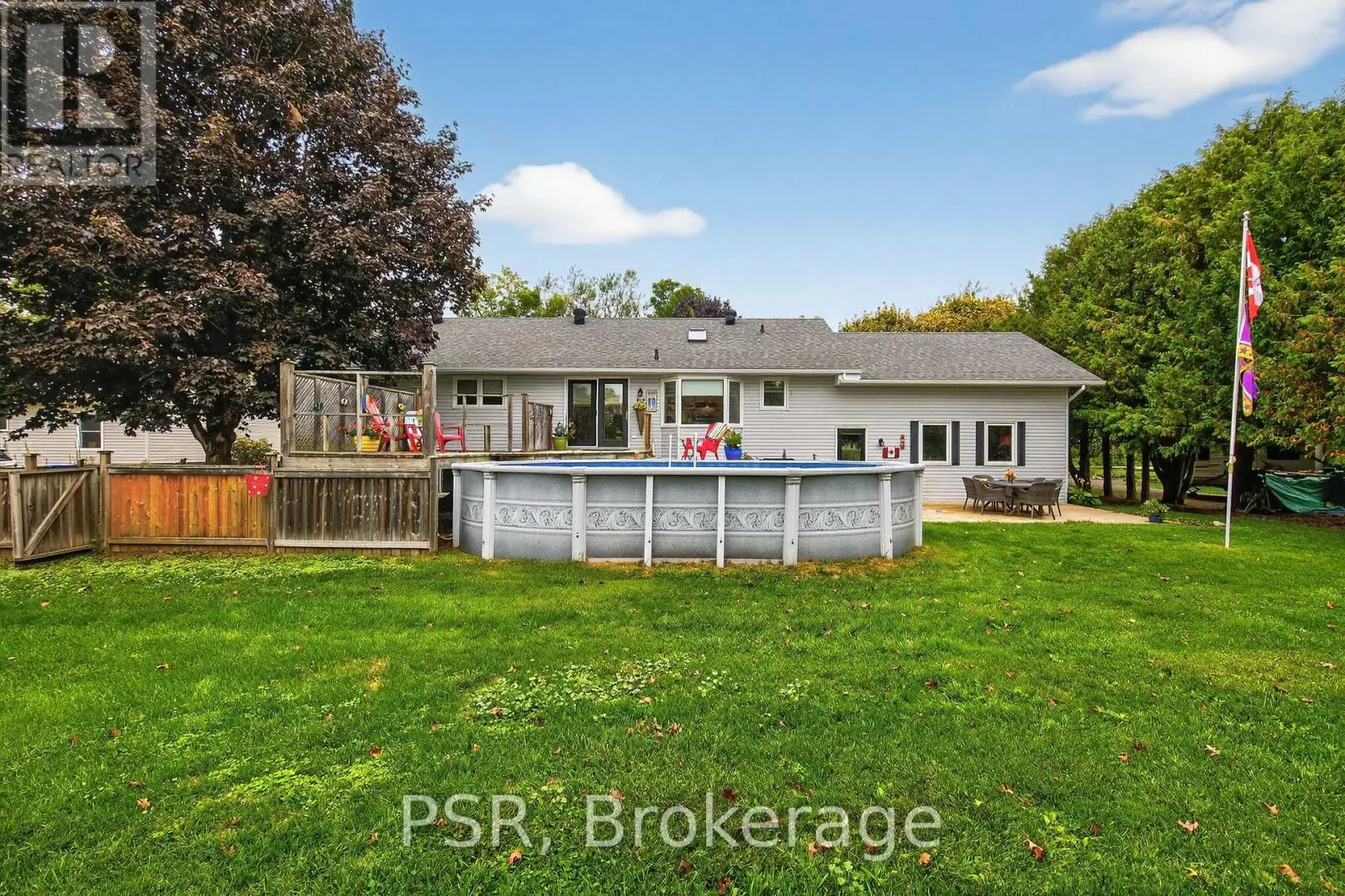 7563 36/37 NOTTAWASAGA SIDE ROAD